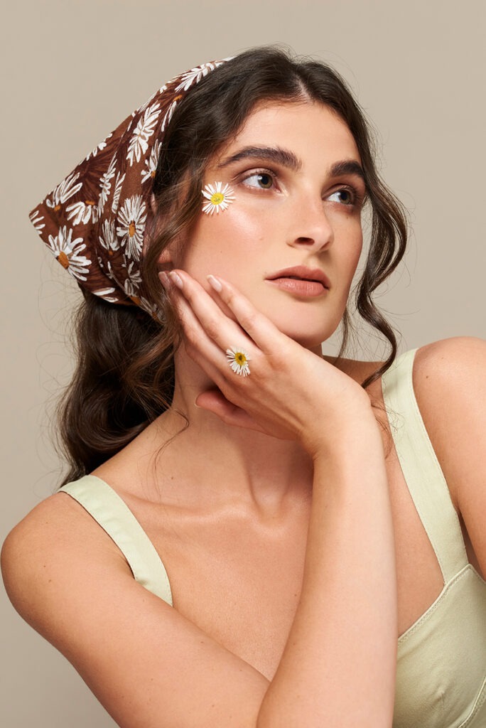 Vrijwerk Sanne portrait, Studio Taupe May 2023